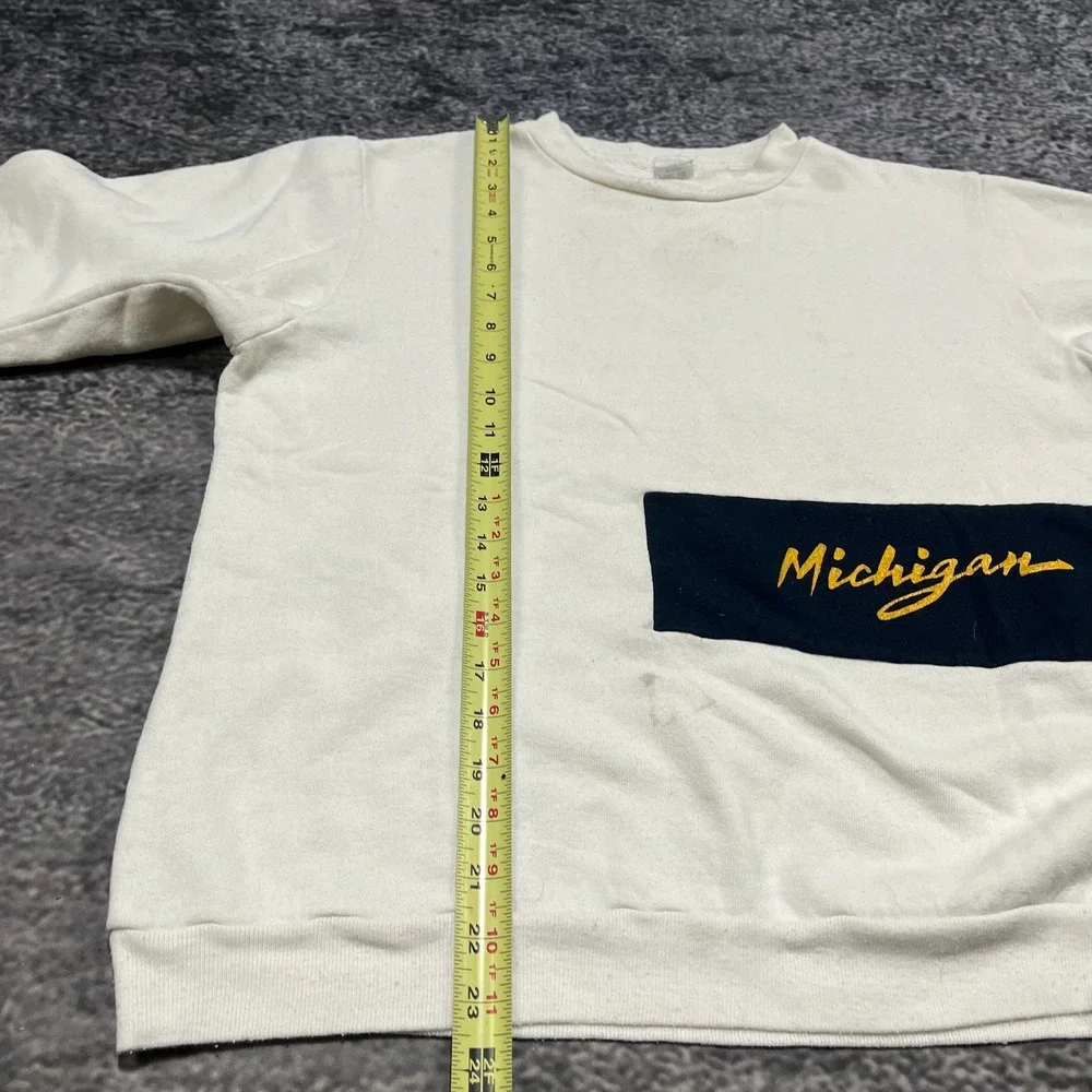 Vintage Michigan University Artex Crewneck‎ Sweatshirt Mens Small White Blue 90s